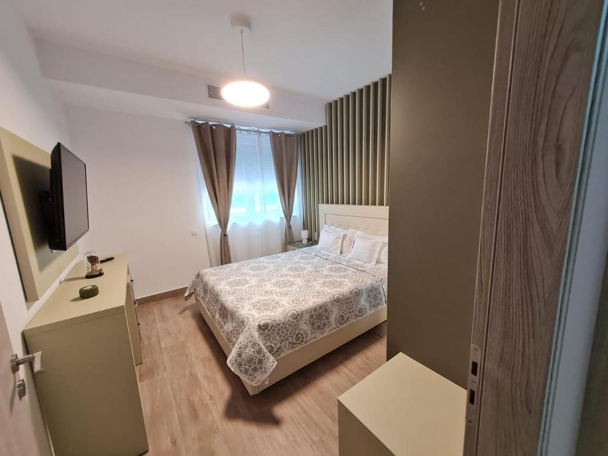 Matteo 2 Apartments Marina Surf Residence, Mamaia Nord - Navodari,1 Vedere Frontala,2 Cu Vedere Laterala La Mare Exterior photo